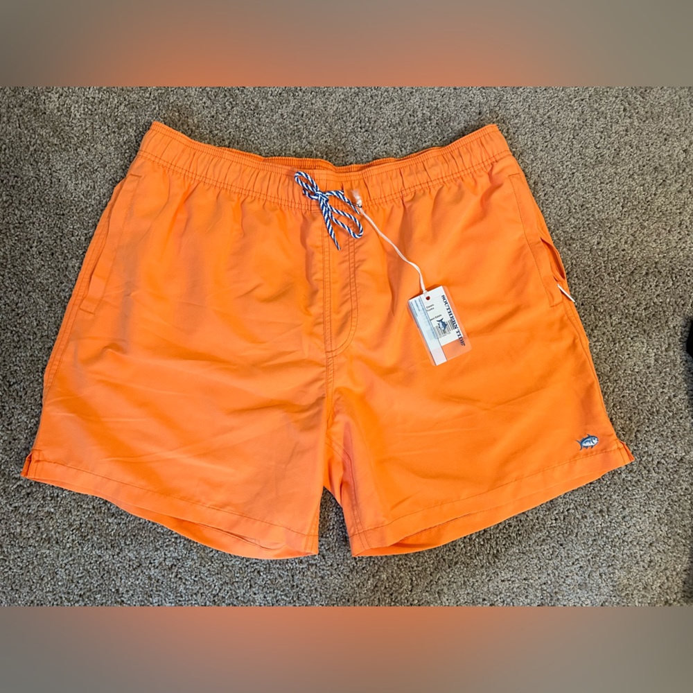 Men’s Southern Tide Swim Trunks Size XL **NWT**